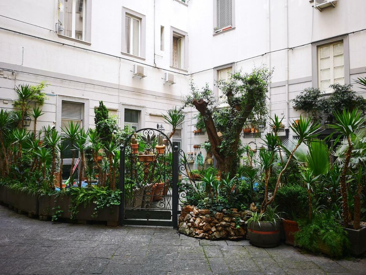 B&B Pantarei Napoli Экстерьер фото